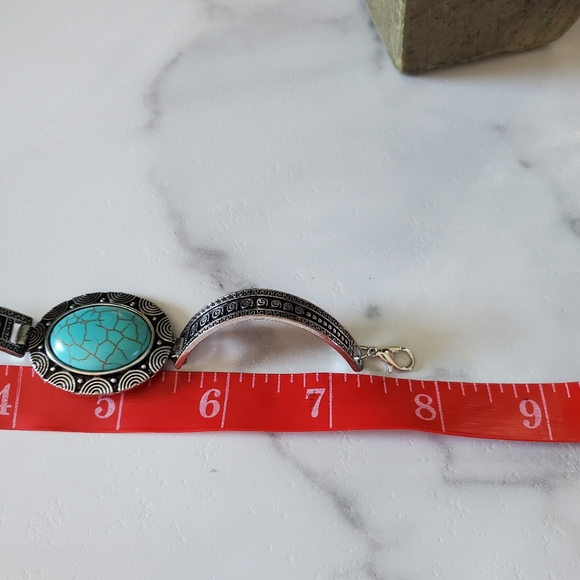 Silver Tone & Turquoise Bracelet 💥3 for $24💥 - Picture 10 of 14